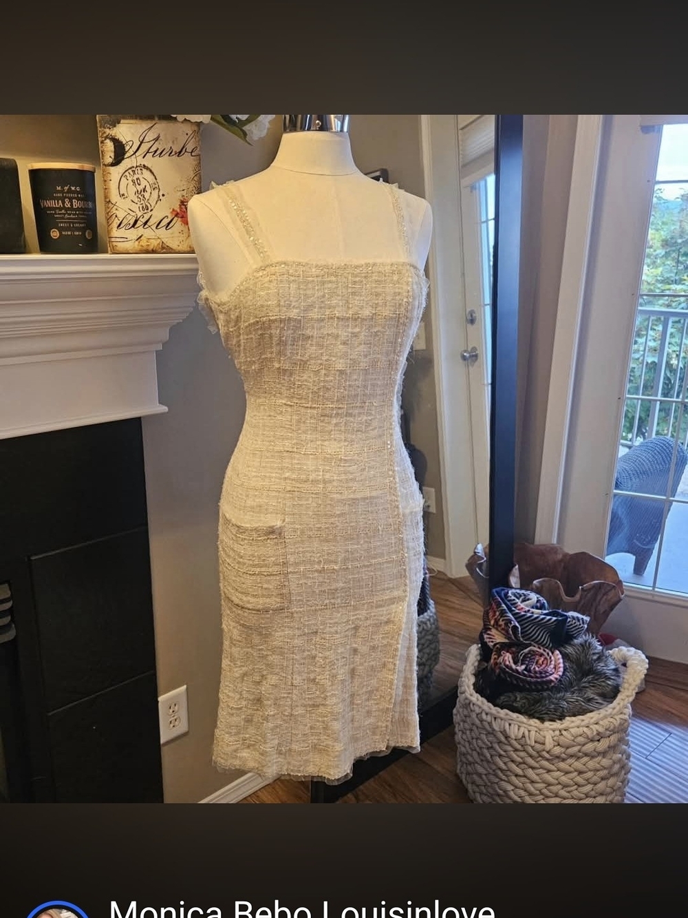 CHANEL Runway Bouclé Tweed Dress – Size FR 34 (Fits US 4) – Rare Collectible